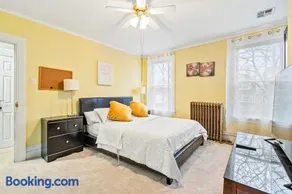 Cozy Stay in Pittsburgh - Image 4