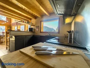 Chalet Boder - View of Mont Blanc - Fireplace - Image 2