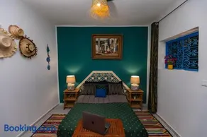 BDar Stay Maison d'hôtes avec piscine et rooftop à Tozeur, à 10 min de la Médina - Image 3