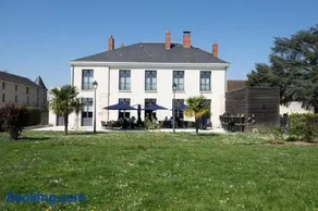 Auberge du Chateau Bleu - Image 1