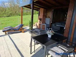 Cuibul de pe Deal Coșdeni Bihor - Image 3