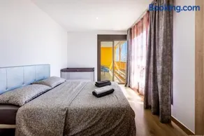 Sunset Palm Mar - Family Friendly Suites - Image 3