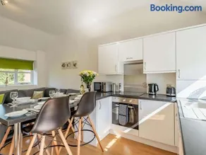 2 Bed in Louth oc-86797 - Image 1