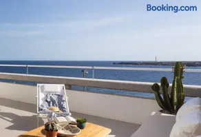 PillowAbroad - Brand new apartment - Image 1