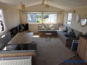 61, Stowford Gardens - Image 4