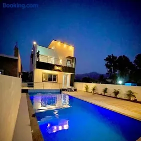 glass villa - Image 5