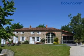 Logis de La Bénétière - Image 1