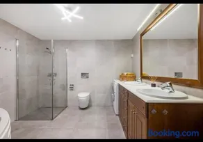 Cosy One Bedroom Apartment - Image 5