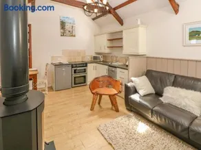 The Barn at Waunlippa - Image 3