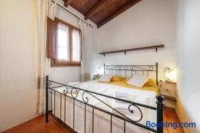Agata House - Image 1