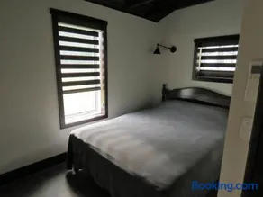 The River Cabin - Image 2