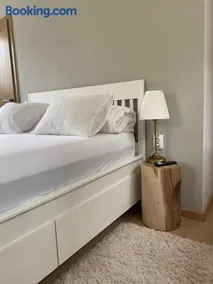 Lucy Villa - Image 2