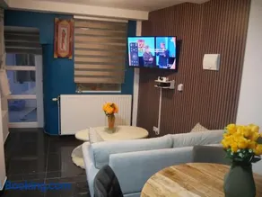 VancyLove Home - Image 1