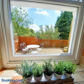 Serendipity cottage - Image 2