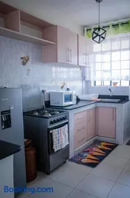 Kate Luxe Homes - 1 bedroom near Marriot hotel - Image 4