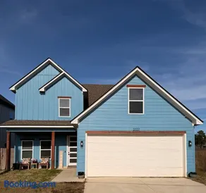 Wanderlust House - Image 2