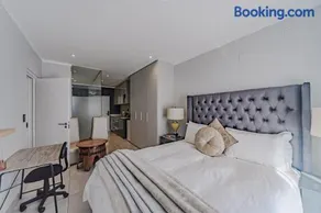 Waterkloof on Main Studio Apartment - Unit 116A - Image 1