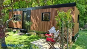 Cara Cabin Self Catering Tiny Home - Image 5