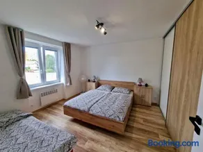 Lovely Apartment Vadaš - Image 2