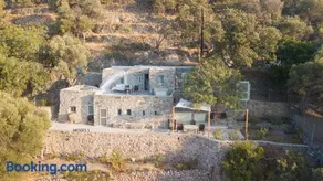 Messes Traditional Stone House with Amazing Sea View - Image 1