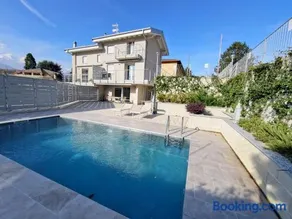 VILLA CLAUDIA WITH PRIVATE POOL - Image 2