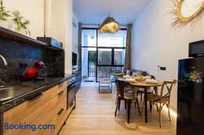 The Blasco Ibañez Apartments - Image 1