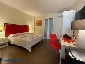 Felicity Residence - Image 4