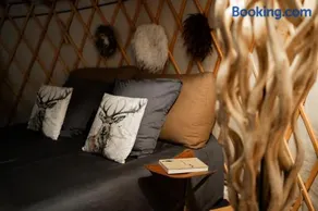 Altitude Ecolodge Yourte - Image 1