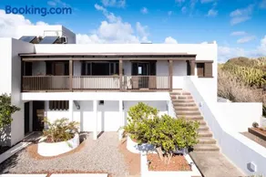 Villa Punta de Teno - Exclusive Sustainable Retreat - Image 3