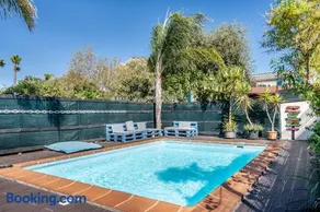 Da Rocha House - Image 1