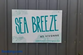 Sea Breeze at Vivonne - Image 4