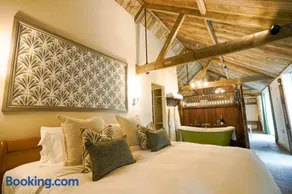 The Fold Cambridge, Private country estate with luxury suites - Image 3