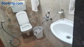 Hotel LION'S BNB - Image 5
