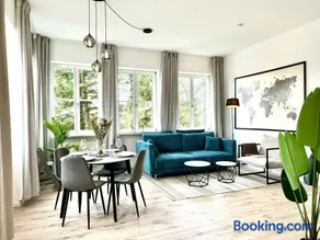 UNiQE - city central - design apartment - SKY-TV - Image 2