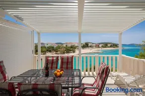 Villa Blanka Apartments - Image 3