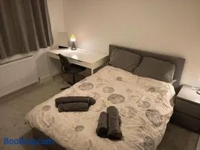 Trinity Airport Lodge - Image 5