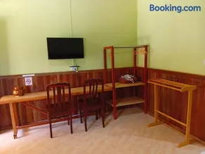 Baan Berm Family Inn - Image 1