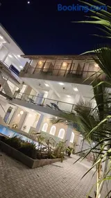 Brizo Paradiso - Image 1