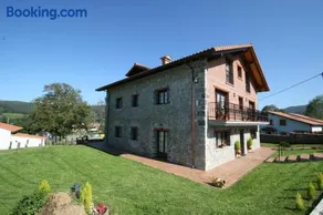 Apartamentos Toraya - Image 1