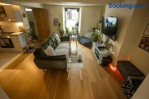 The Green Nook - Image 2