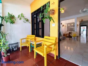 Bona Vida Apartments - Image 5