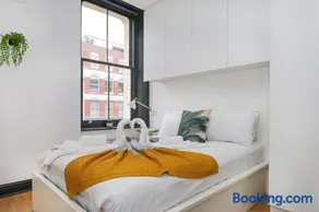 Flat in the heart of Shoreditch High Street! - Image 2