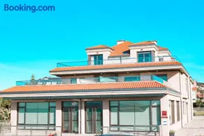Apartamentos Santa María - Image 1