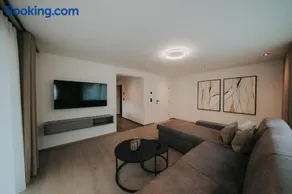 Apart Kraxner - Image 3