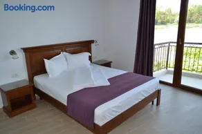 Hotel Insula - Image 2