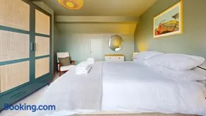 The Beach House - Image 4