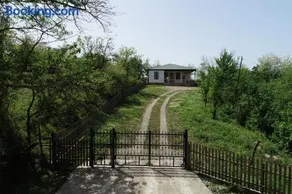 Renovated 3-bedroom House in Nature - Iskia Estate - Image 1