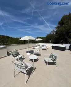 Eze Villa - Image 1
