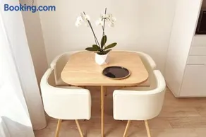 Studio moderne avec parking - Quartier Montchat - Image 2