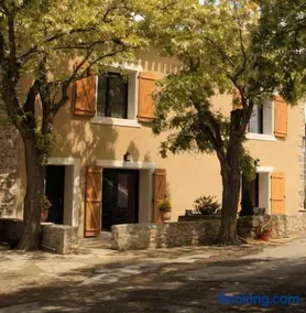 Domaine Fontgrande Gîte - Image 1